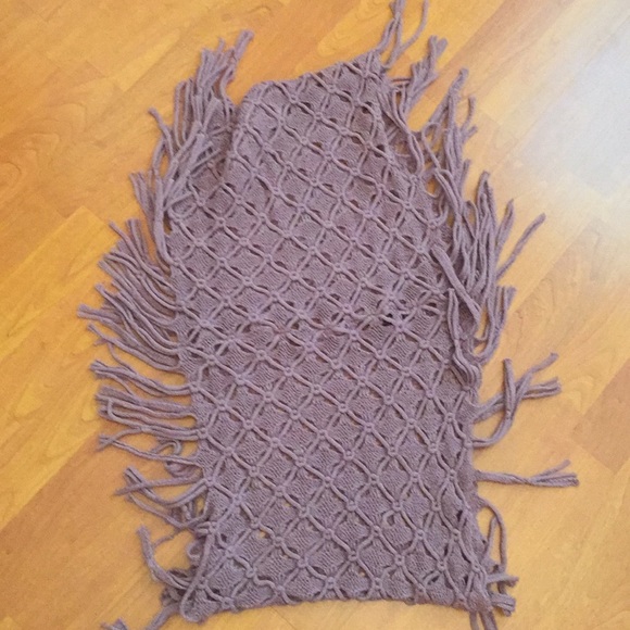 Beautiful Infinity Scarf - Picture 2 of 4